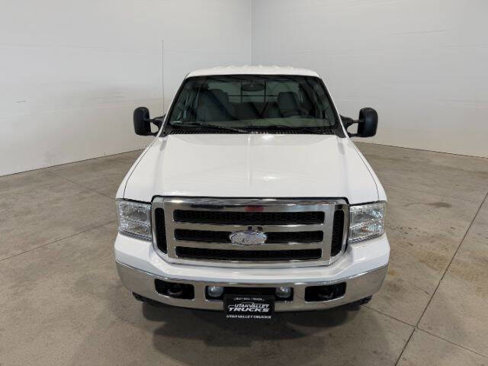 Used 2005 Ford F350 XLT image 4