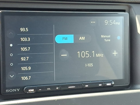 Used 2016 Toyota Highlander XLE image 19