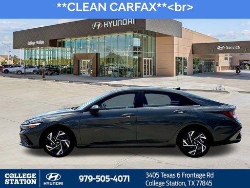 Used 2024 Hyundai Elantra SEL w/ Convenience Package image 4