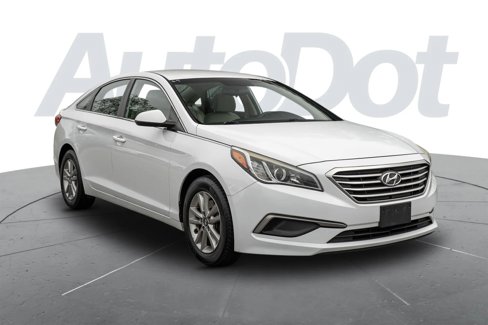 Used 2016 Hyundai Sonata SE image 4