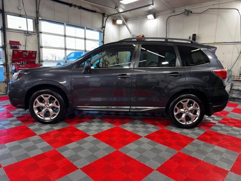 Used 2018 Subaru Forester 2.5i Touring image 4