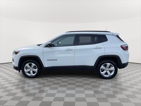 Used 2022 Jeep Compass Latitude w/ Convenience Group image 4