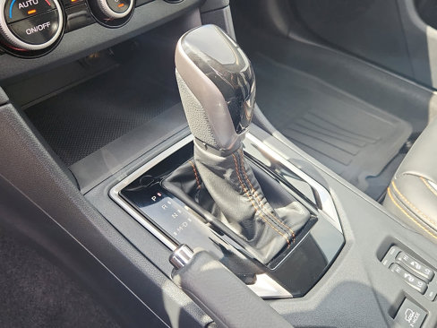 Used 2019 Subaru Crosstrek 2.0i Limited w/ Moonroof Package image 16