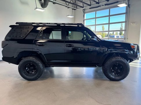 Used 2021 Toyota 4Runner TRD Off-Road Premium w/ Moonroof Package image 8