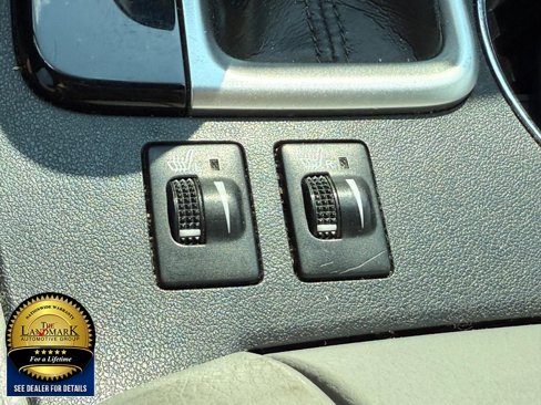 Used 2016 Toyota Highlander XLE image 21