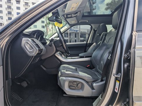 Used 2014 Land Rover Range Rover Sport HSE image 6