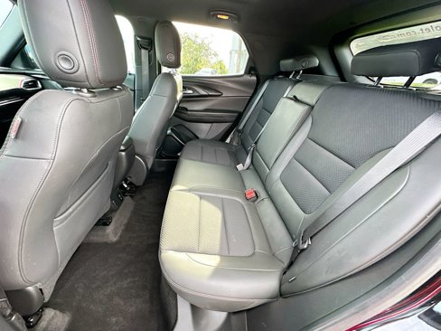 Used 2021 Chevrolet TrailBlazer RS w/ Sun and Liftgate Package image 23