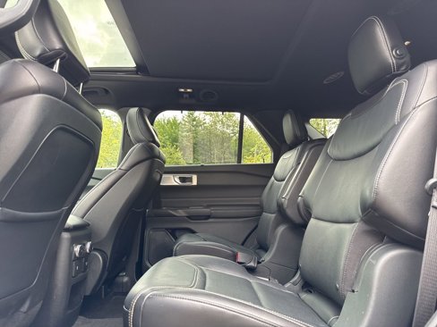 Used 2020 Ford Explorer ST w/ Premium Technology Package image 20