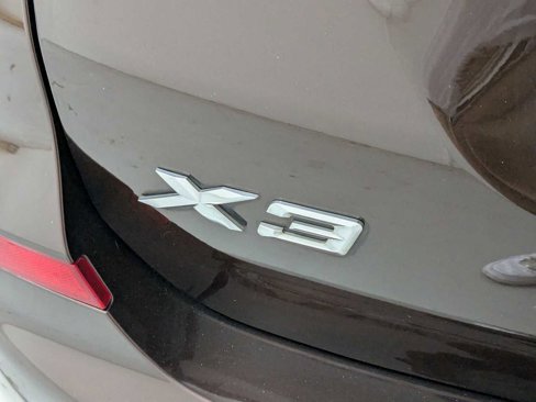 Used 2019 BMW X3 xDrive30i w/ Premium Package image 11