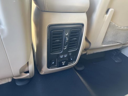 Certified 2020 Jeep Grand Cherokee Limited w/ Luxury Group II image 20