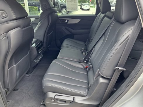 Used 2023 Acura MDX FWD image 10