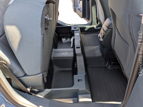 New 2025 Ford Maverick XLT w/ XLT Luxury Package image 16