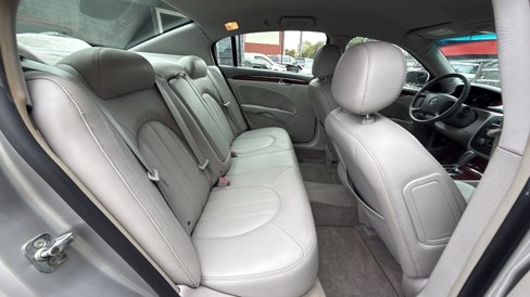 Used 2007 Buick Lucerne CXL w/ Luxury Package image 21