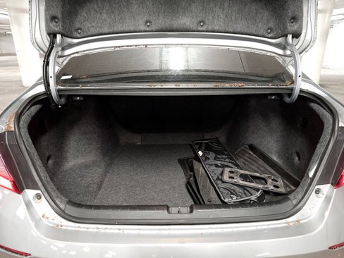 Certified 2018 Honda Accord Touring image 8