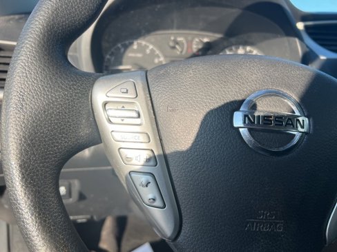 Used 2016 Nissan Sentra S image 33