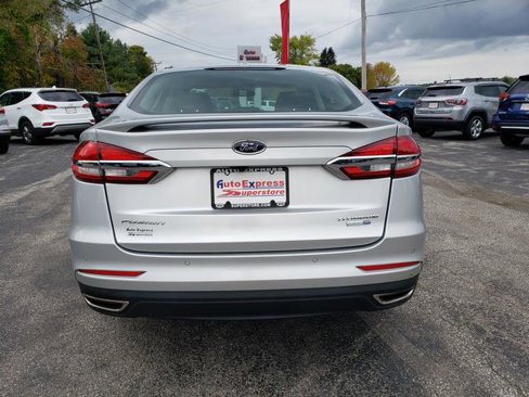 Used 2019 Ford Fusion Titanium image 6