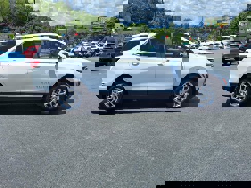 Certified 2024 Chevrolet Equinox LT image 8