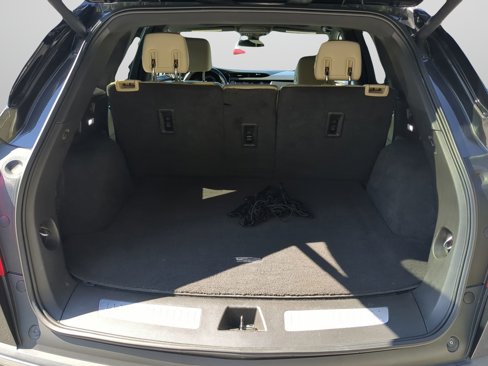 Used 2017 Cadillac XT5 Luxury w/ Driver Awareness Package image 38