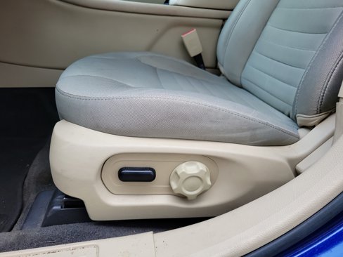 Used 2013 Ford Taurus SE image 13
