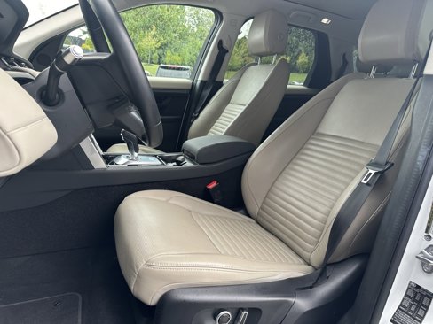 Used 2021 Land Rover Discovery Sport S image 17