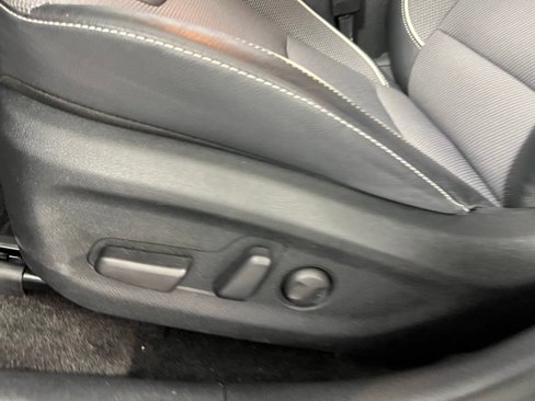 Used 2022 Kia Niro EX image 26