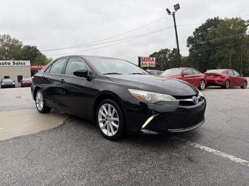 Used 2015 Toyota Camry XSE image 8