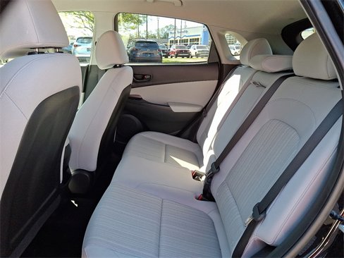Certified 2023 Hyundai Kona SEL image 10