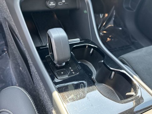 Certified 2022 Volvo C40 P8 Recharge Ultimate image 26