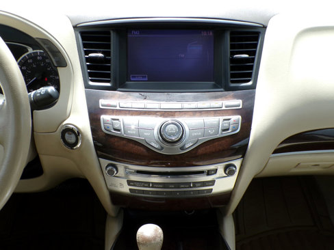 Used 2013 INFINITI JX35 FWD w/ Premium Pkg image 19