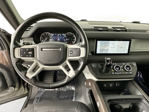 Certified 2023 Land Rover Defender 110 X-Dynamic SE image 11