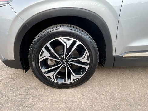 Used 2020 Hyundai Santa Fe Limited image 10