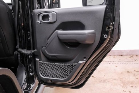 Used 2024 Jeep Wrangler Unlimited Sport image 91