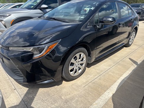 Used 2023 Toyota Corolla LE image 1