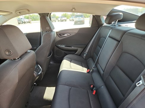 Used 2023 Chevrolet Malibu LT image 8