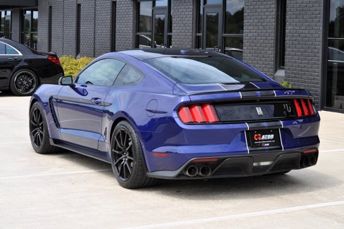 Used 2016 Ford Mustang Shelby GT350 w/ Technology Package image 17