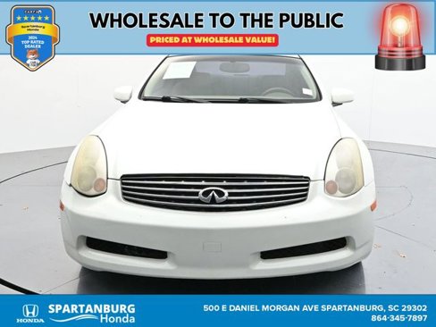 Used 2004 INFINITI G35 Coupe w/ Premium Pkg image 2