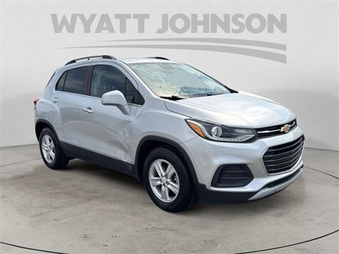 Used 2019 Chevrolet Trax LT w/ LT Convenience Package image 7