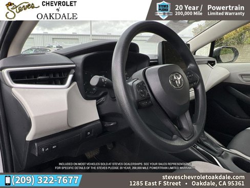 Used 2025 Toyota Corolla LE image 14