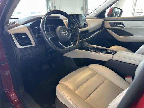 Used 2023 Nissan Rogue SL w/ SL Premium Package image 7