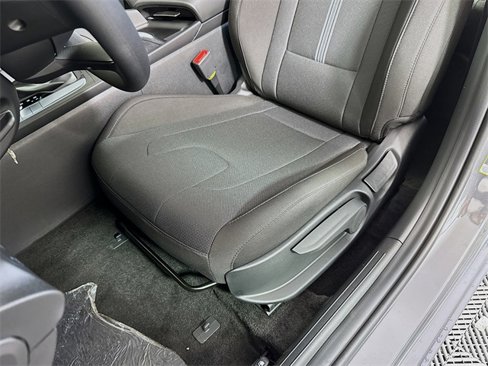 New 2025 Hyundai Elantra SE image 24