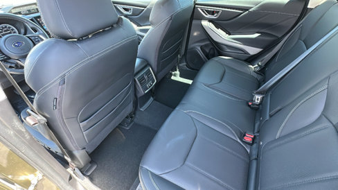 Used 2023 Subaru Forester Limited image 24