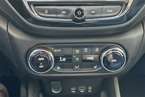 Used 2023 Chevrolet TrailBlazer LT w/ Convenience Package image 25