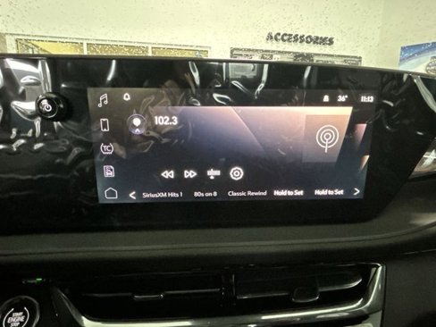 New 2025 Buick Envista Sport Touring w/ Convenience I Package image 13