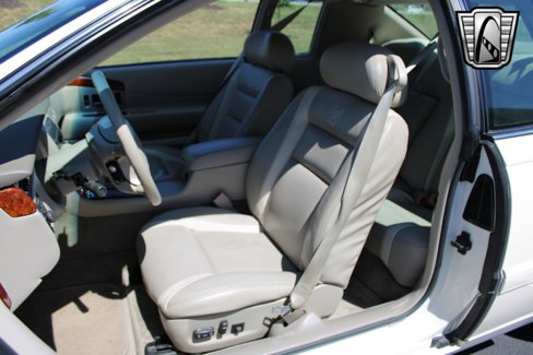 Used 2002 Cadillac Eldorado Collector's Edition image 18