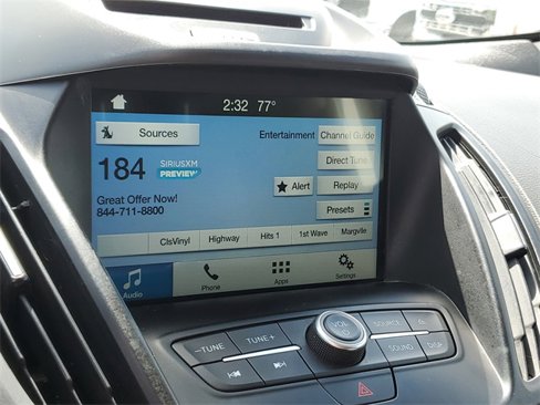 Used 2017 Ford Escape SE w/ Equipment Group 201A image 18