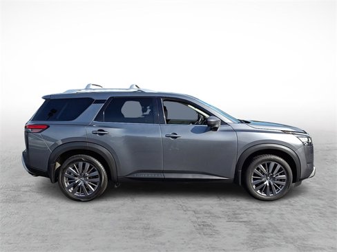 Used 2022 Nissan Pathfinder SL w/ SL Premium Package image 7