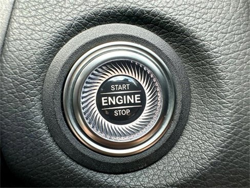 Certified 2021 Mercedes-Benz C 300 4MATIC Sedan image 22