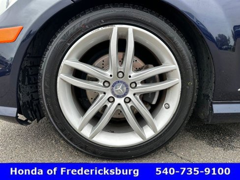 Used 2012 Mercedes-Benz C 300 Sport image 10