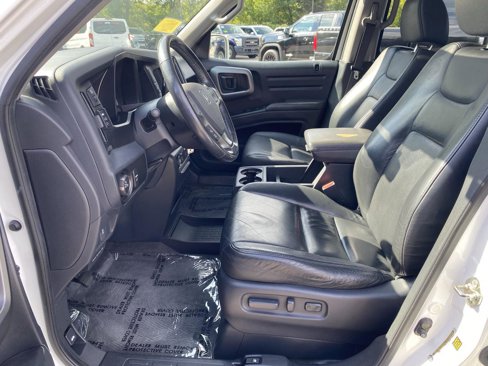 Used 2014 Honda Ridgeline SE image 16