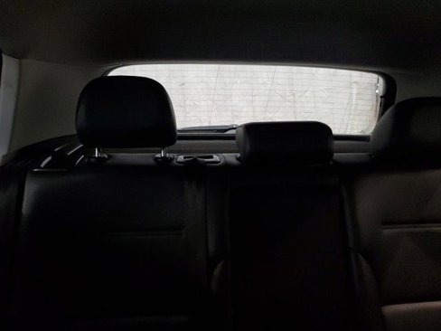 Used 2015 Volkswagen Golf S w/ Lighting Package image 21